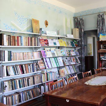 Бібліотека в Україні